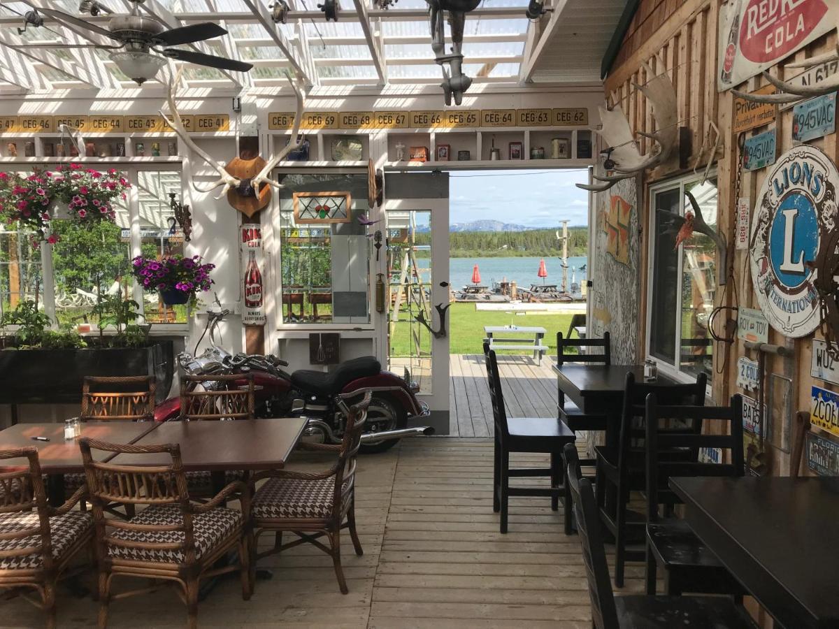 Six Mile River Resort Tagish Eksteriør billede